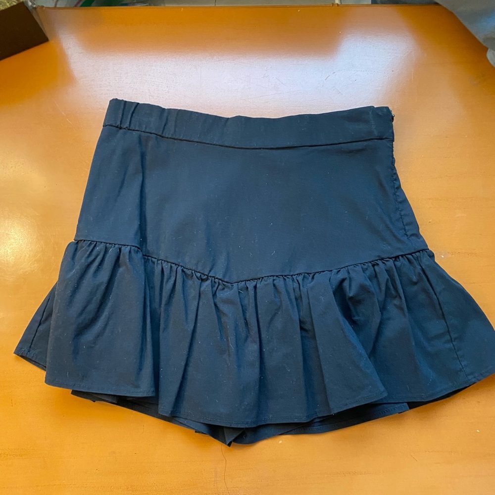 Zara Black Ruffle Mini Skirt / Skort